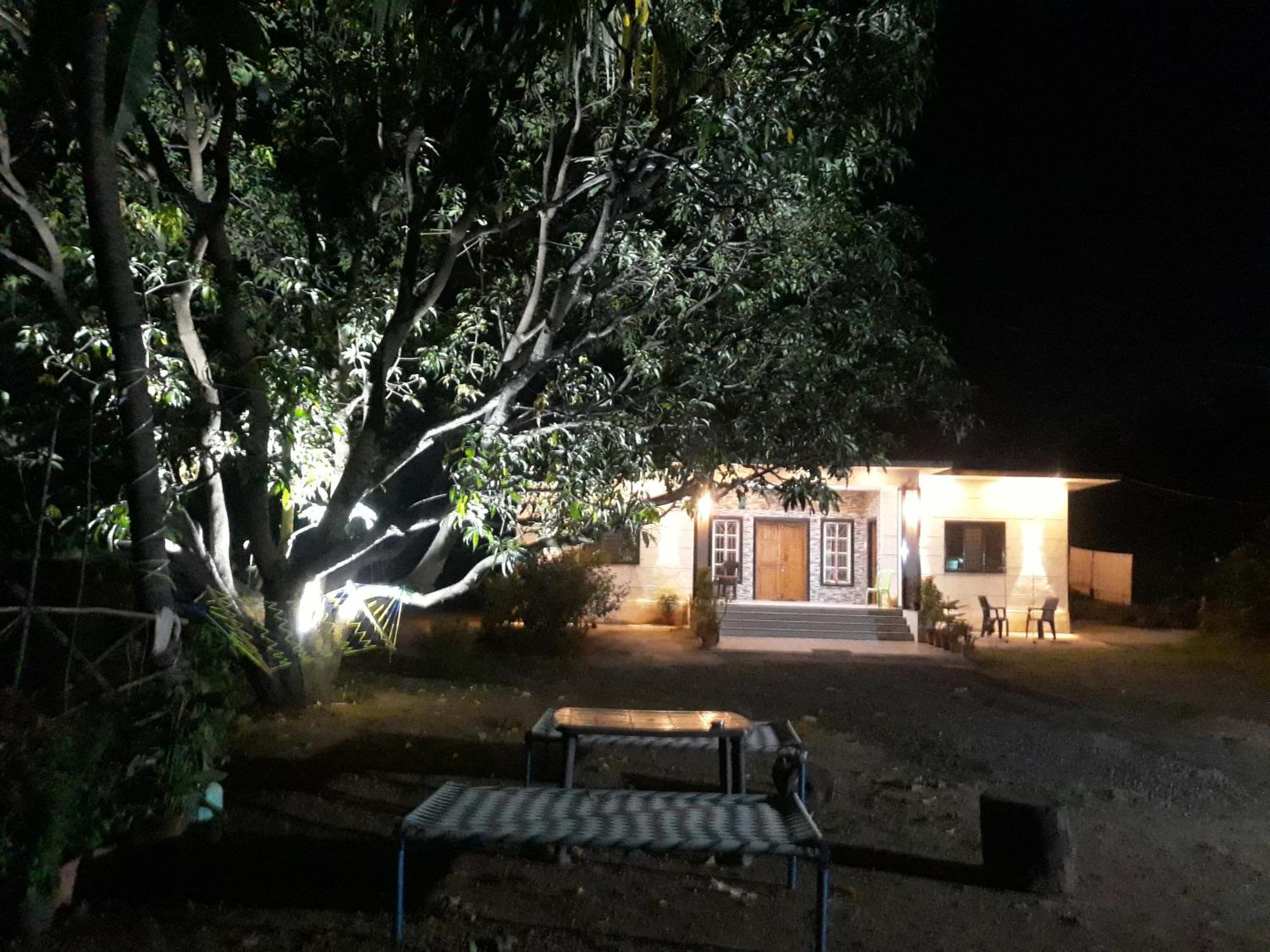 Green Valley Resort Thāl エクステリア 写真